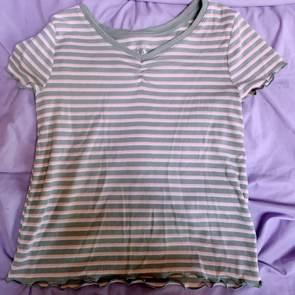 Striped Top 🌸